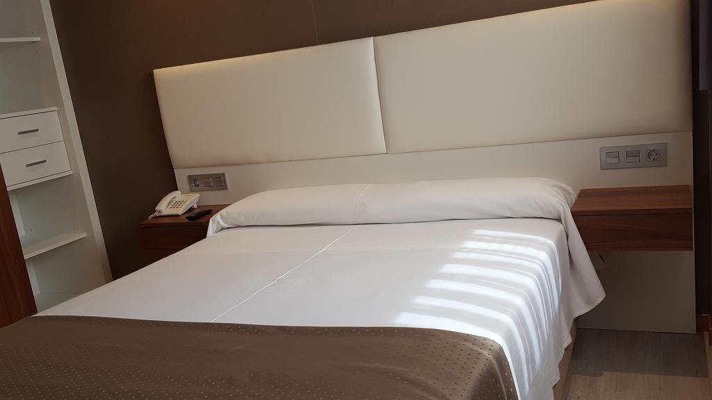 Hotel La Posada De Roces Gijón Eksteriør billede