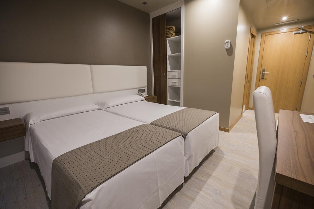 Hotel La Posada De Roces Gijón Eksteriør billede