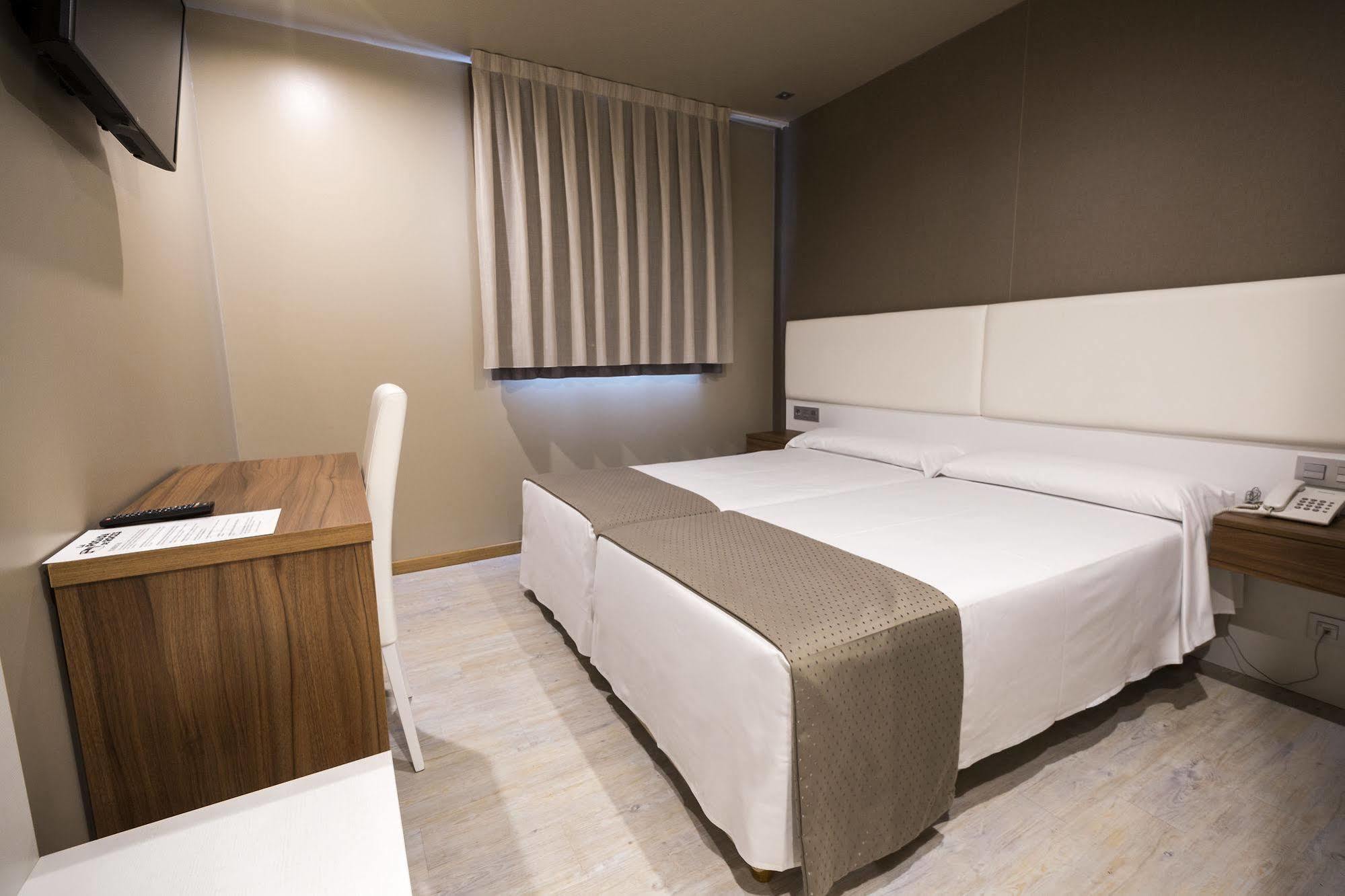 Hotel La Posada De Roces Gijón Eksteriør billede